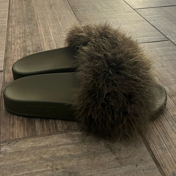 Australia Luxe Collective Womens Touche Slide Sandal - Picture 5 of 11